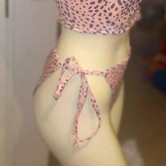 NASTY GAL BLUSH DALMATIAN PRINT “LETS GO TO THE BEACH” TIE BIKINI BOTTOM 10US - Picture 12 of 12